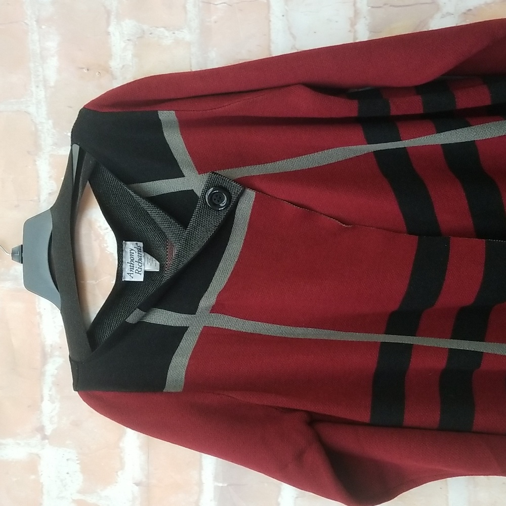 Anthony Richards Size 1X Red and Black Cardigan - Picture 2 of 6